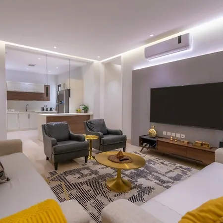Luxurious Three-Bedroom Apartment: North Riyadh Retreat Exterior photo